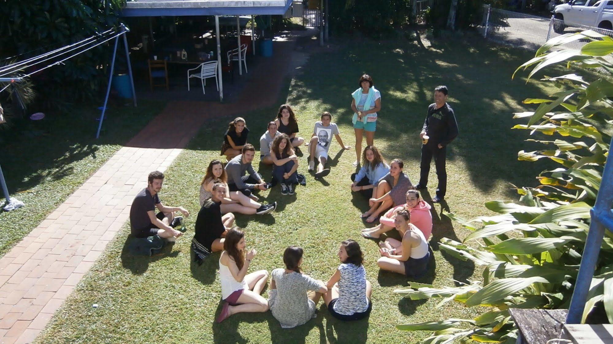 Hostel Reef Backpackers Cairns Exterior foto